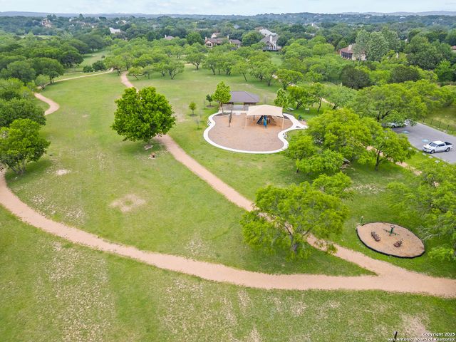 8010 Cibolo View, Boerne, TX 78015