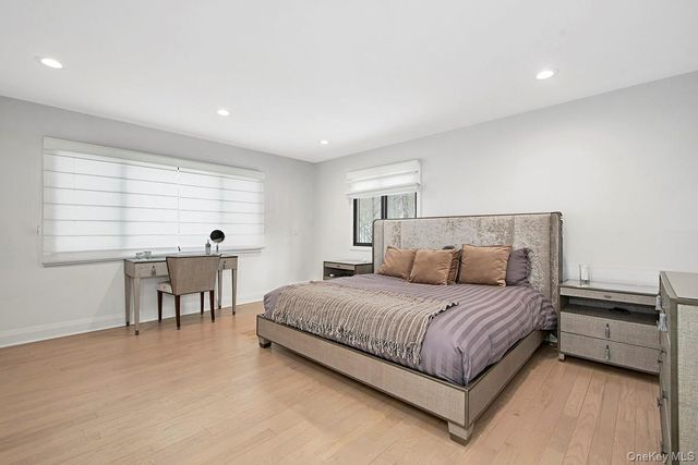 2 Whippoorwill Close, Chappaqua, NY 10514