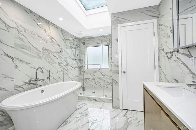 2 Whippoorwill Close, Chappaqua, NY 10514