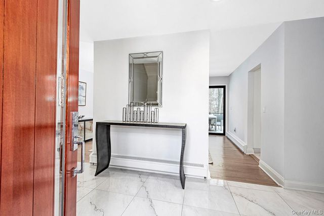 2 Whippoorwill Close, Chappaqua, NY 10514