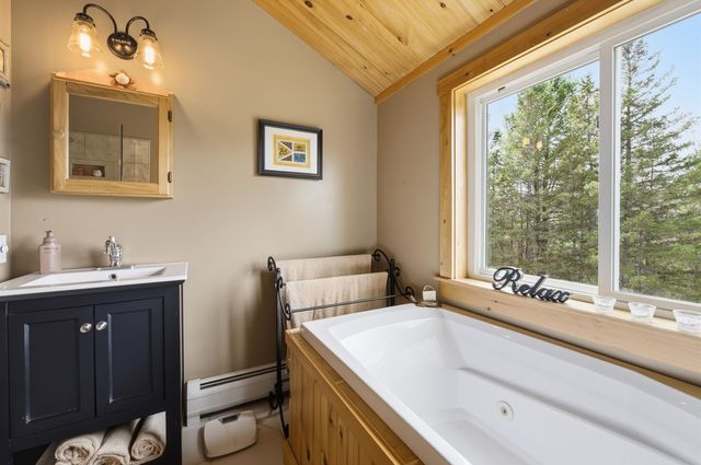 4915 VT Route 114, Canaan, VT 05903
