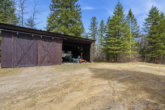 4915 VT Route 114, Canaan, VT 05903