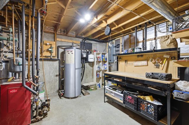 4915 VT Route 114, Canaan, VT 05903