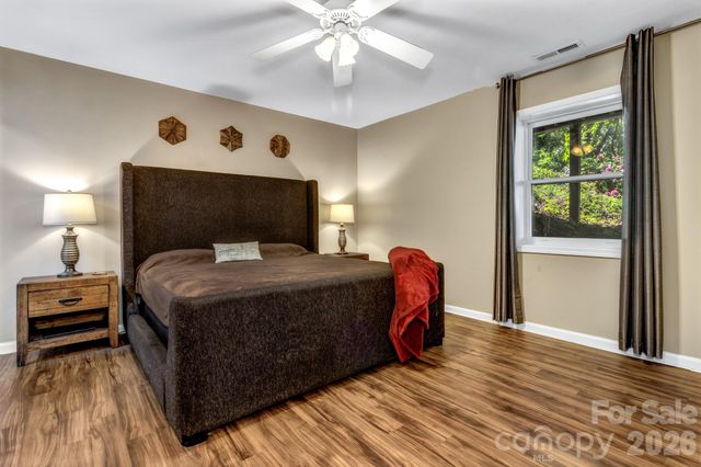 125 Winding Ridge Road, Fairview, NC 28730