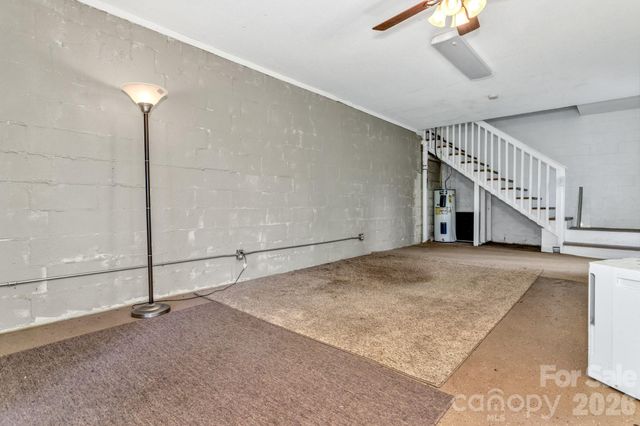 125 Winding Ridge Road, Fairview, NC 28730