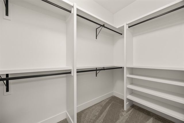 980 17th Ave SW, Mt Vernon, IA 52314