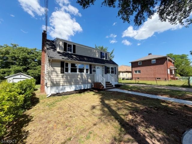 1642 Park St, Rahway City, NJ 07065