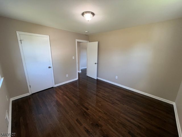 1642 Park St, Rahway City, NJ 07065