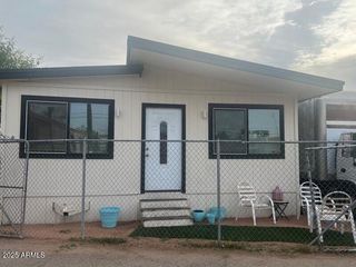 6420 W Van Buren Street B4, Phoenix, AZ 85043