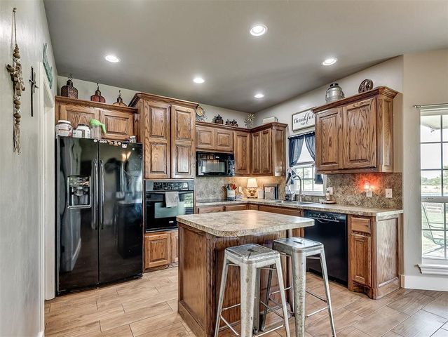 601 Quail Ridge Road, Newcastle, OK 73065