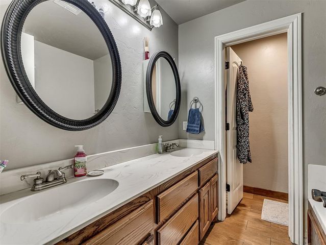 601 Quail Ridge Road, Newcastle, OK 73065