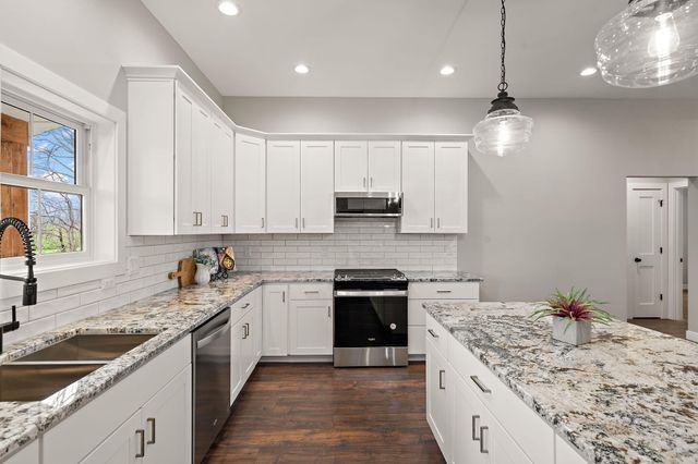 3574 S Maple Lane Court, La Porte, IN 46350