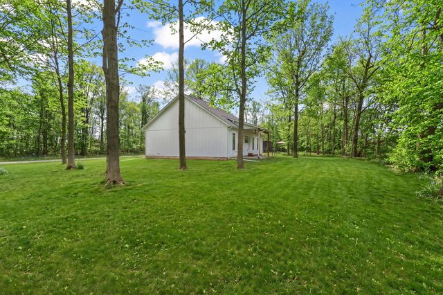 3574 S Maple Lane Court, La Porte, IN 46350