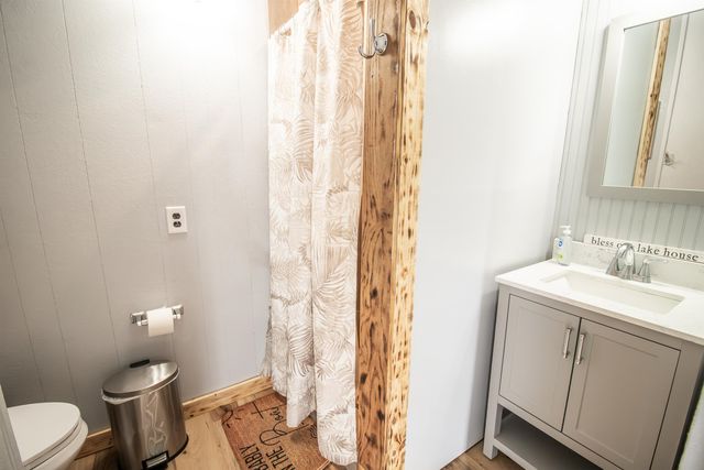 489 & 499 Ferrells Point Road, Avinger, TX 75630