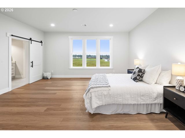 2200 Se TIMBER COUNTRY Dr, Warrenton, OR 97146