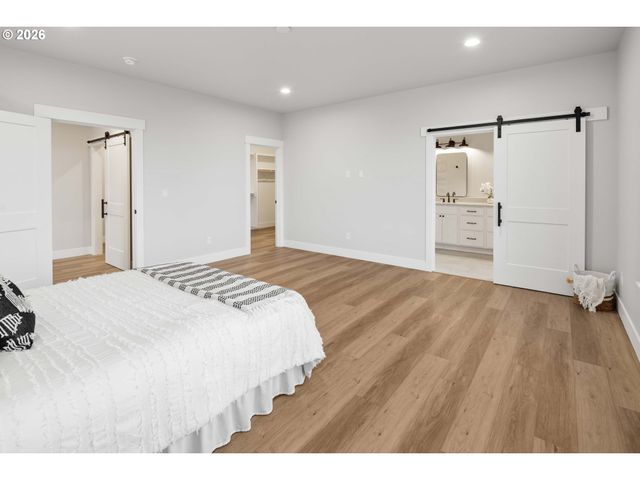 2200 Se TIMBER COUNTRY Dr, Warrenton, OR 97146