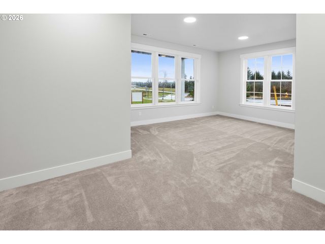 2200 Se TIMBER COUNTRY Dr, Warrenton, OR 97146