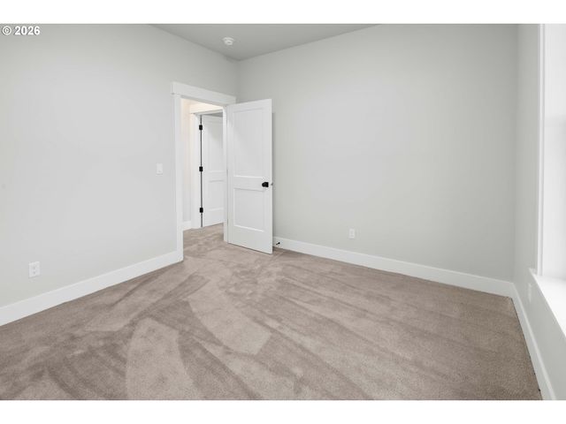 2200 Se TIMBER COUNTRY Dr, Warrenton, OR 97146