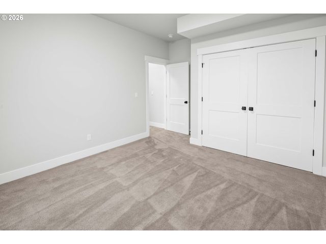 2200 Se TIMBER COUNTRY Dr, Warrenton, OR 97146