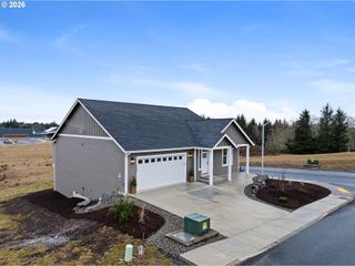 2200 Se TIMBER COUNTRY Dr, Warrenton, OR 97146