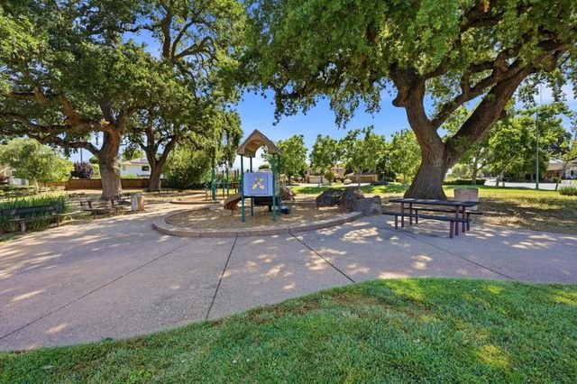 379 Via Navona, Morgan Hill, CA 95037