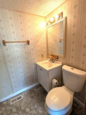 545 Elm St Unit 34, Milford, NH 03055
