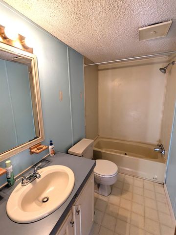 545 Elm St Unit 34, Milford, NH 03055