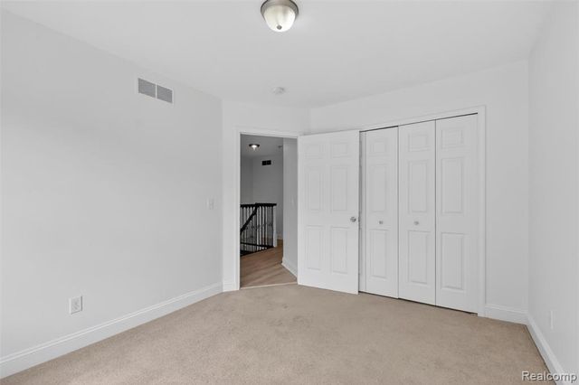 3457 Ashburnam, Ann Arbor, MI 48105