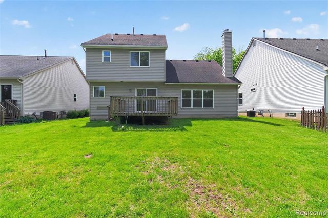 3457 Ashburnam, Ann Arbor, MI 48105