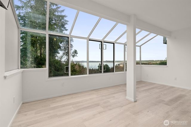 2222 Old Port Court NW, Olympia, WA 98502