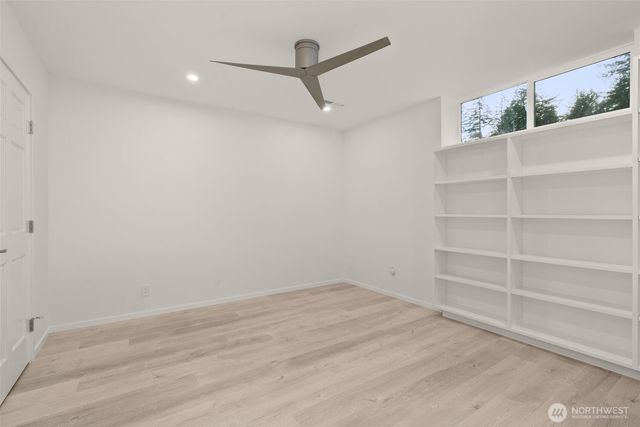 2222 Old Port Court NW, Olympia, WA 98502