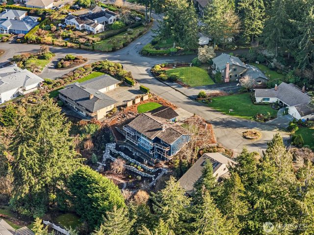 2222 Old Port Court NW, Olympia, WA 98502
