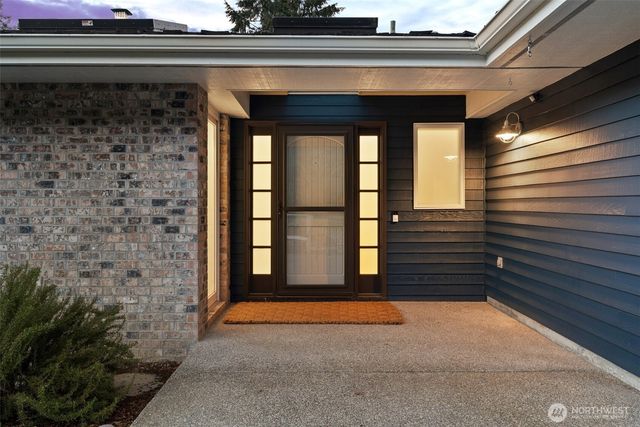 2222 Old Port Court NW, Olympia, WA 98502