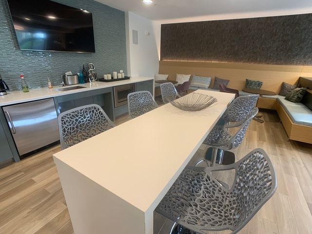180 Telford St 213, Boston, MA 02135