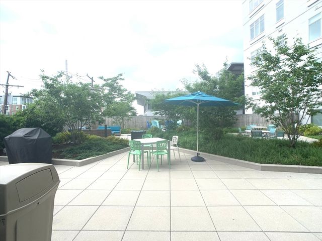 180 Telford St 213, Boston, MA 02135