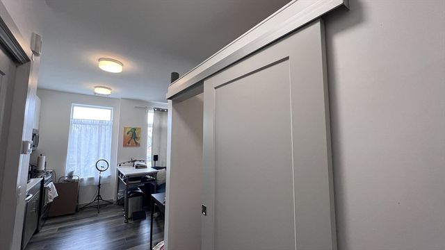180 Telford St 213, Boston, MA 02135