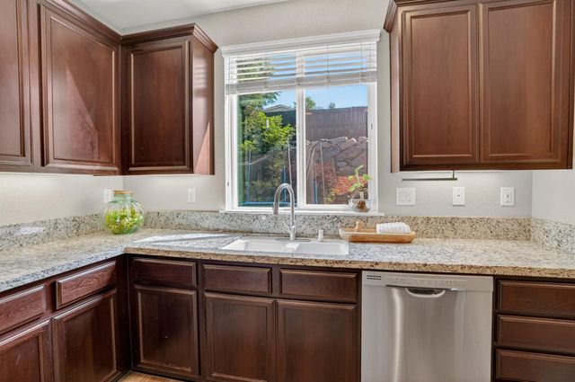 10430 Rubicon Court, Grass Valley, CA 95949