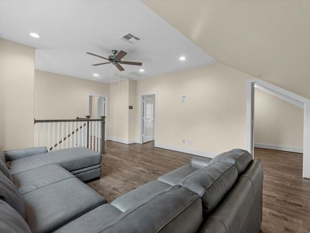 55 Red Harper Drive, Spring, TX 77389
