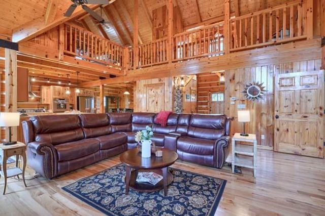 16740 Skinner Road, Logan, OH 43138