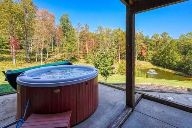 16740 Skinner Road, Logan, OH 43138