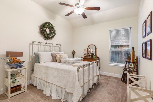 5827 Banfield Canyon Lane, Houston, TX 77365