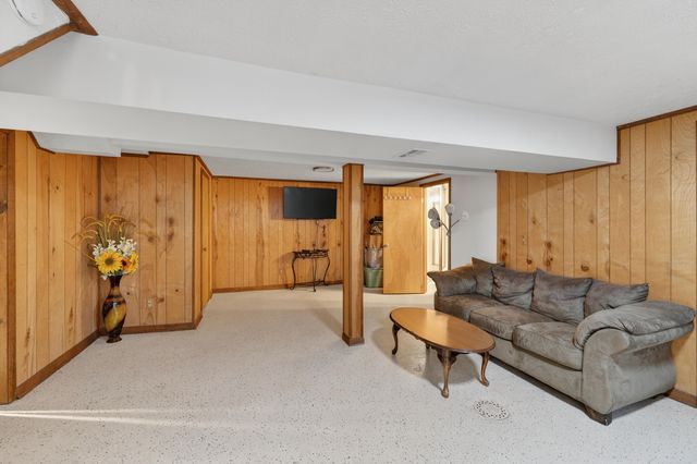 3042 Sugar Camp Road, Covington, KY 41017