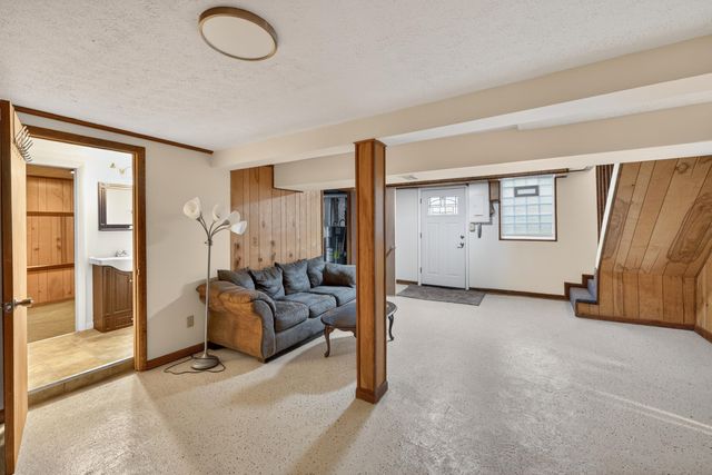 3042 Sugar Camp Road, Covington, KY 41017