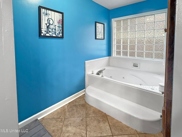 1128 Ellington Court, Brandon, MS 39042