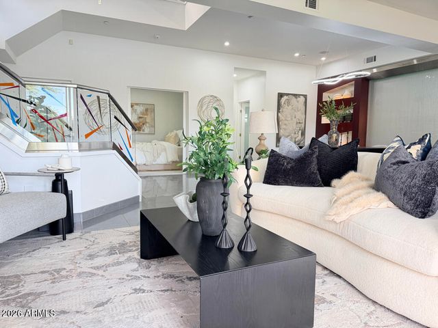 8989 N GAINEY CENTER Drive 133, Scottsdale, AZ 85258