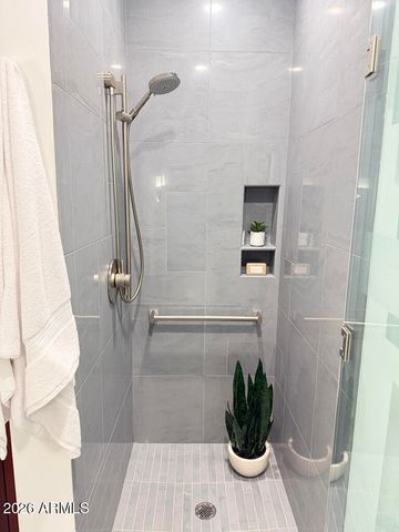 8989 N GAINEY CENTER Drive 133, Scottsdale, AZ 85258