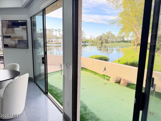 8989 N GAINEY CENTER Drive 133, Scottsdale, AZ 85258