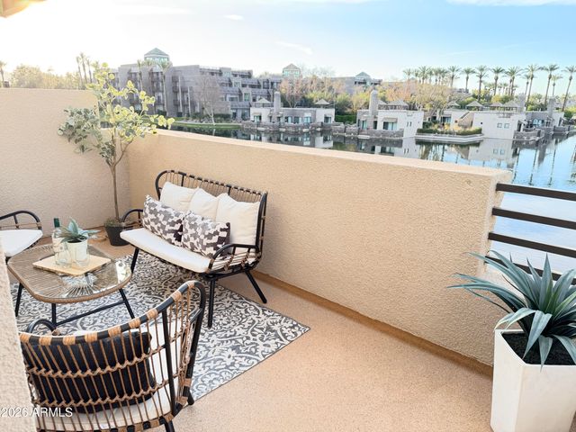 8989 N GAINEY CENTER Drive 133, Scottsdale, AZ 85258