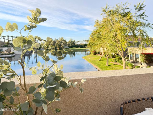 8989 N GAINEY CENTER Drive 133, Scottsdale, AZ 85258