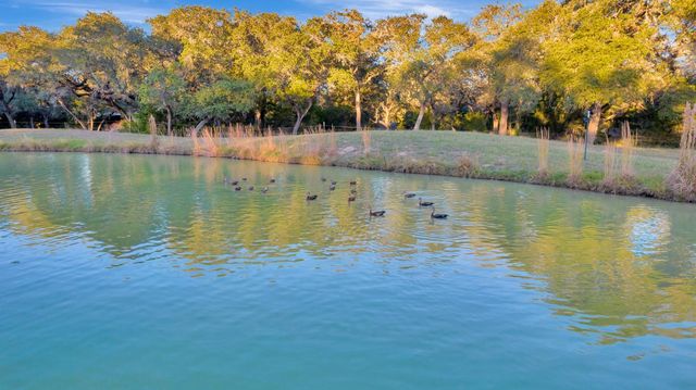 413 Private Road 1051, Hallettsville, TX 77964